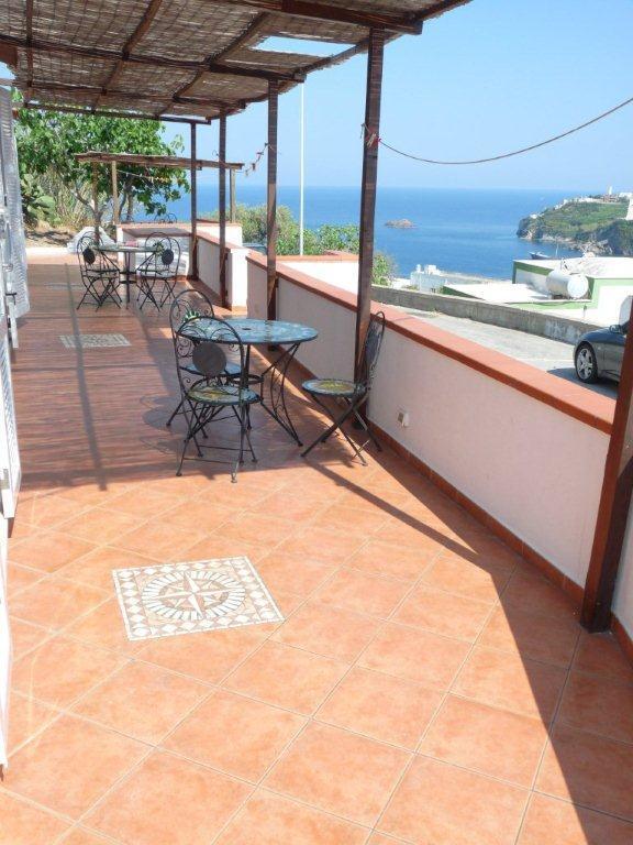 Agenzia Aprea Appartamenti Ponza Rum bild